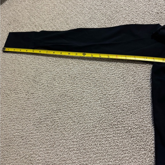 Vuori Black Fitted Long Sleeve Swim Coverup - Picture 5 of 5